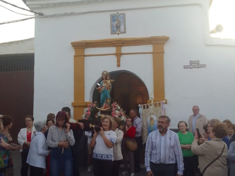 Rosario de la Aurora, Ermita